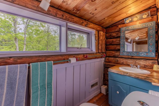 287 Powder Mill Road, Londonderry, VT 05148