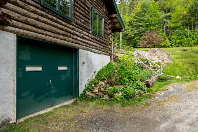287 Powder Mill Road, Londonderry, VT 05148