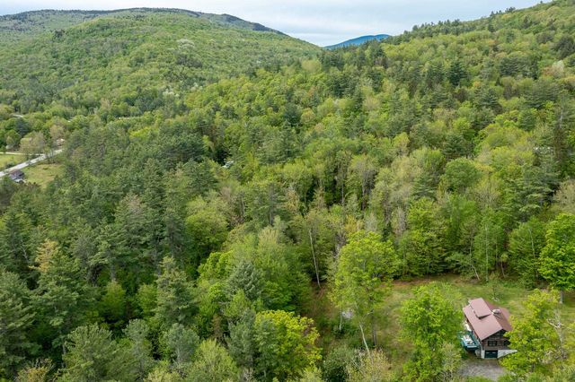 287 Powder Mill Road, Londonderry, VT 05148