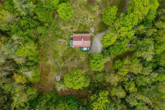287 Powder Mill Road, Londonderry, VT 05148