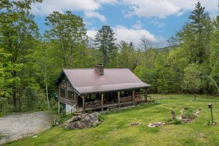 287 Powder Mill Road, Londonderry, VT 05148