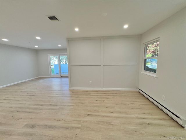 607 Cabot Court, Saint James, NY 11780