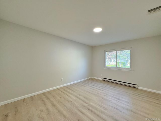 607 Cabot Court, Saint James, NY 11780