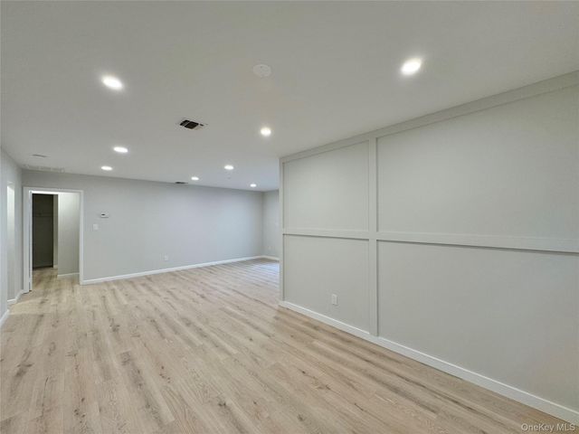 607 Cabot Court, Saint James, NY 11780