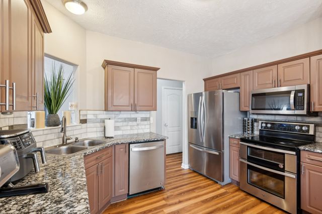 4277 Sandstone Dr, Antioch, TN 37013