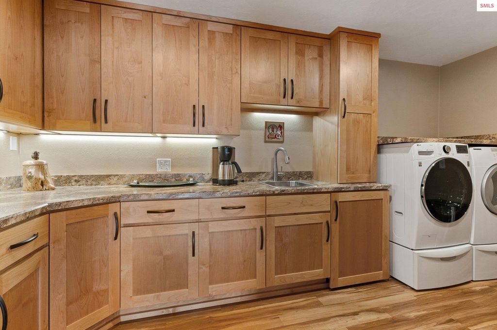 2537 Lakeshore Dr., Sagle, ID 83860 photo 14