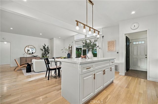 5769 Aldea Avenue, Encino, CA 91316