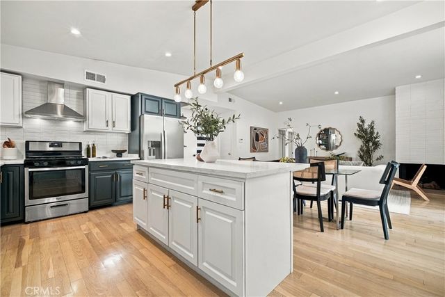 5769 Aldea Avenue, Encino, CA 91316