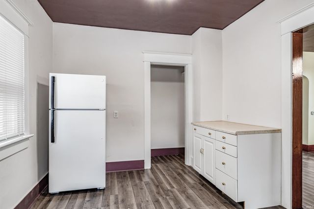 1812 Saint Marys Avenue, Fort Wayne, IN 46808