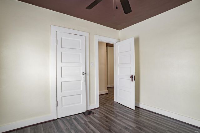 1812 Saint Marys Avenue, Fort Wayne, IN 46808