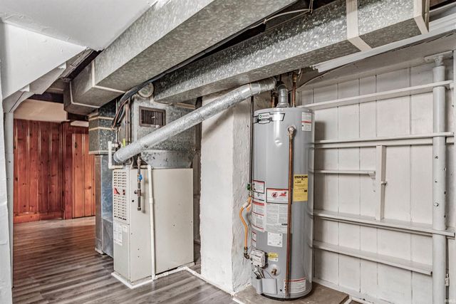 1812 Saint Marys Avenue, Fort Wayne, IN 46808