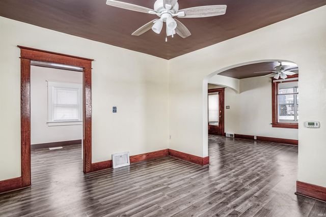 1812 Saint Marys Avenue, Fort Wayne, IN 46808