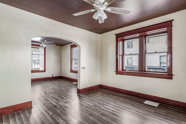 1812 Saint Marys Avenue, Fort Wayne, IN 46808