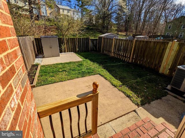 8331 MOLINE PL, Springfield, VA 22153