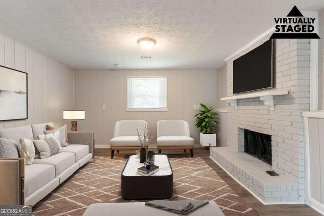 1051 S Millard Way, Stone Mountain, GA 30088