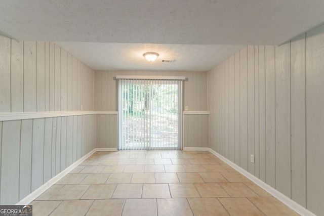 1051 S Millard Way, Stone Mountain, GA 30088