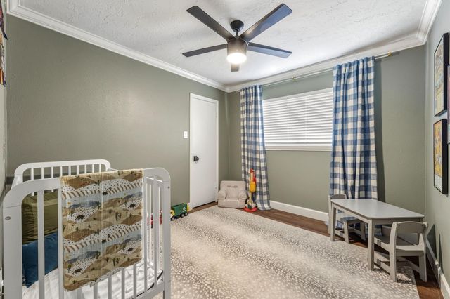 13810 Saint Marys Lane, Houston, TX 77079