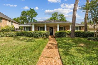 13810 Saint Marys Lane, Houston, TX 77079