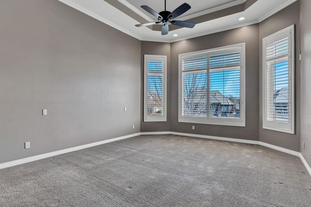 10635 E Glengate Cir, Wichita, KS 67206