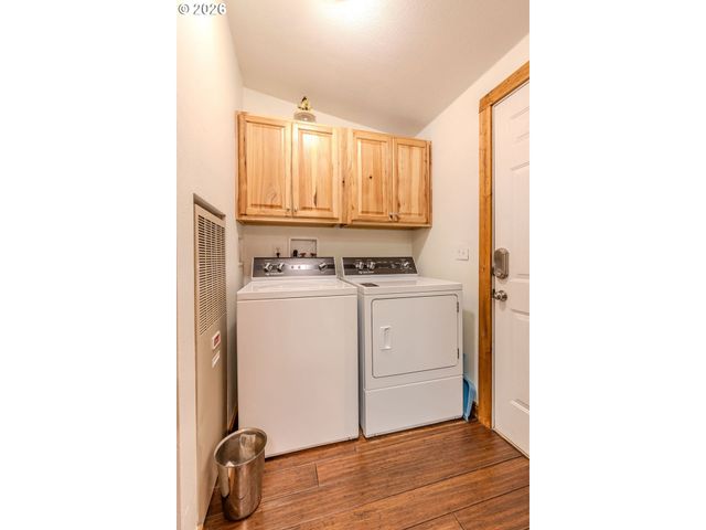 32700 Se LEEWOOD Ln 3, Boring, OR 97009