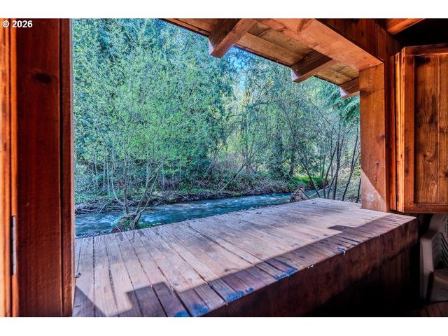32700 Se LEEWOOD Ln 3, Boring, OR 97009