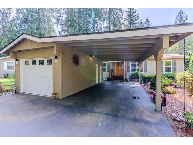 32700 Se LEEWOOD Ln 3, Boring, OR 97009