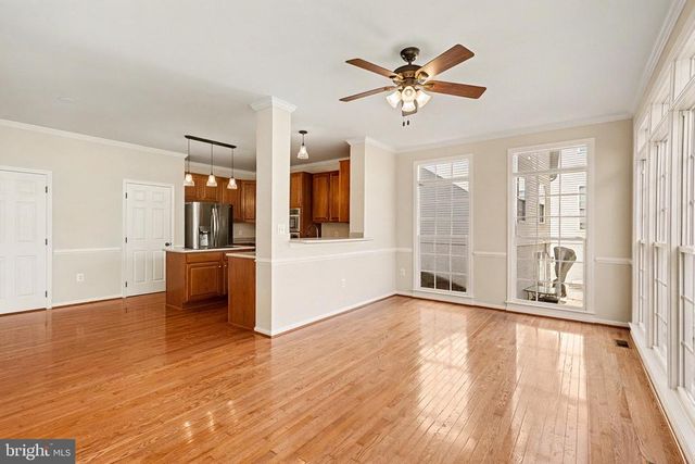 10301 LEES CROSSING LN, Fredericksburg, VA 22408