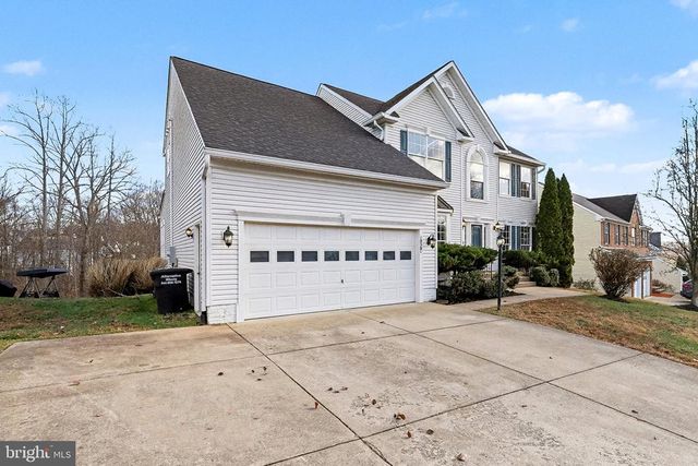 10301 LEES CROSSING LN, Fredericksburg, VA 22408