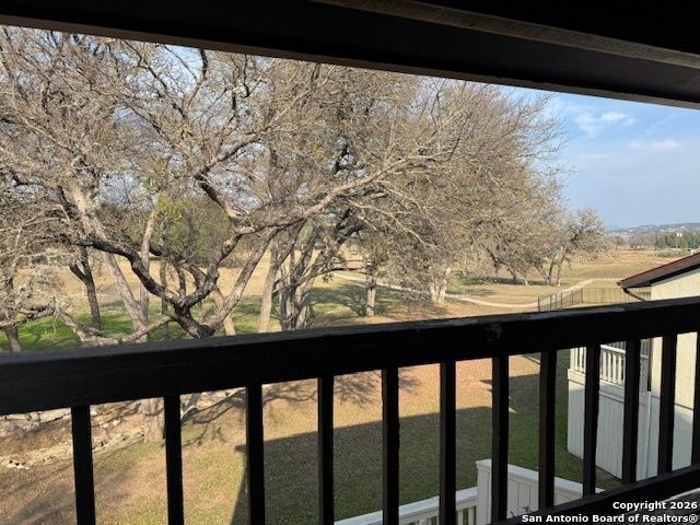 113 Watts Ln Unit 15, Canyon Lake, TX 78133