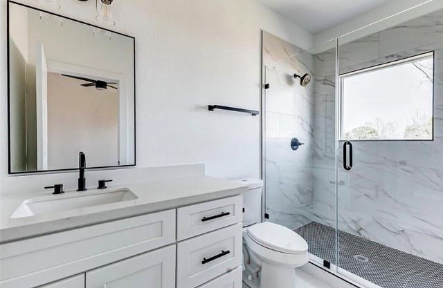 2206 Dolly Wright Street B, Houston, TX 77088