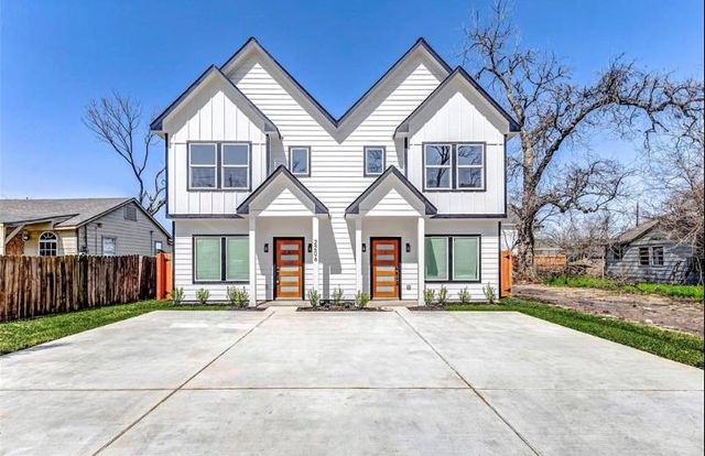 2206 Dolly Wright Street B, Houston, TX 77088