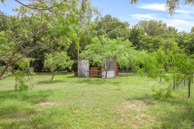 2871 Fm 751, Wills Point, TX 75169