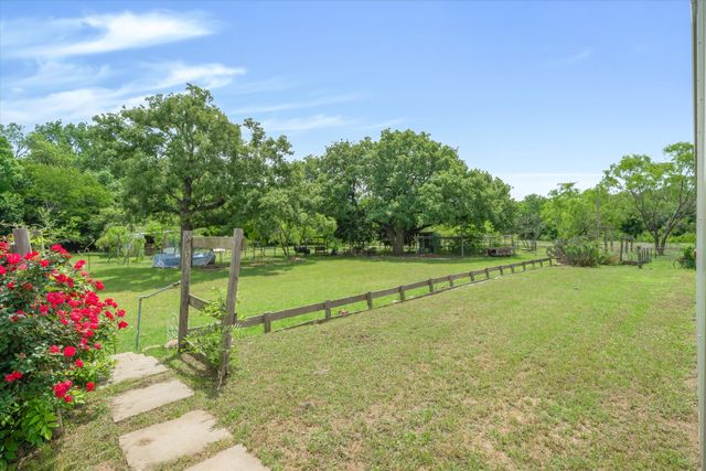 2871 Fm 751, Wills Point, TX 75169
