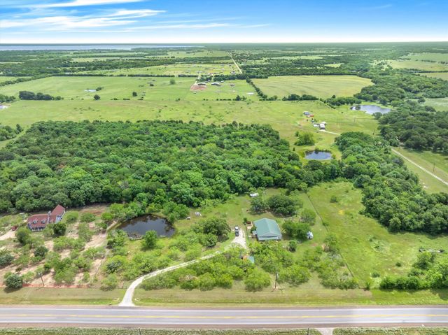 2871 Fm 751, Wills Point, TX 75169