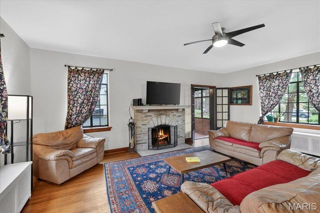 66 Bellerive Acres, St Louis, MO 63121