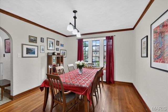 66 Bellerive Acres, St Louis, MO 63121