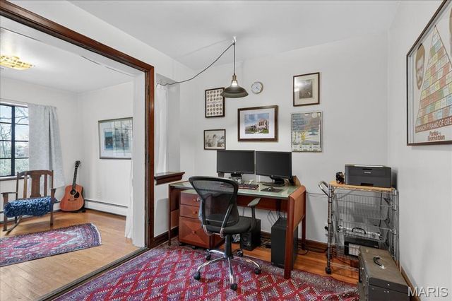 66 Bellerive Acres, St Louis, MO 63121