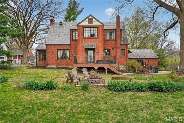 66 Bellerive Acres, St Louis, MO 63121