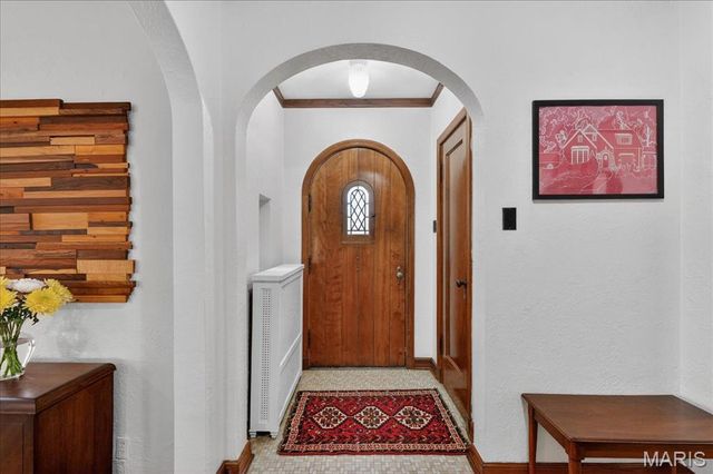 66 Bellerive Acres, St Louis, MO 63121