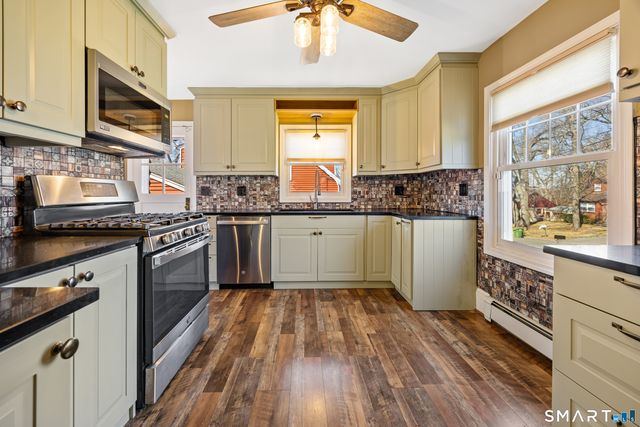 39 Lincoln Avenue, Wallingford, CT 06492