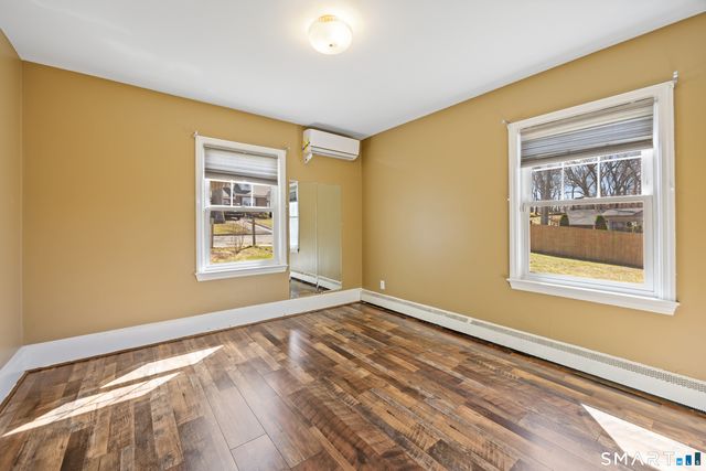 39 Lincoln Avenue, Wallingford, CT 06492