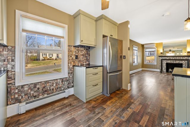 39 Lincoln Avenue, Wallingford, CT 06492