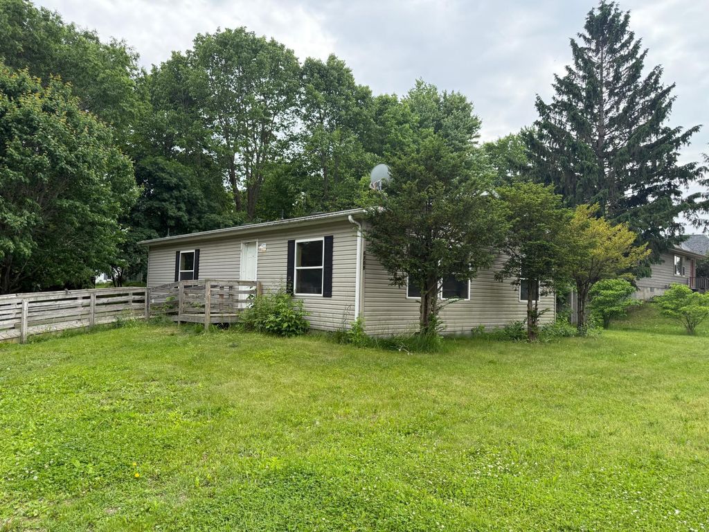 6709 Sunrise Road, Harris, MN 55032