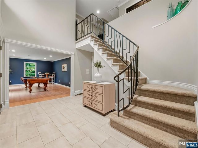 22 Millstream Road, Upper Saddle River, NJ 07458