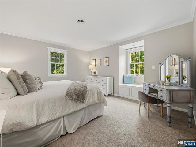 22 Millstream Road, Upper Saddle River, NJ 07458