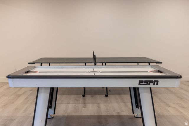 94 S 950 E, Hyde Park, UT 84318