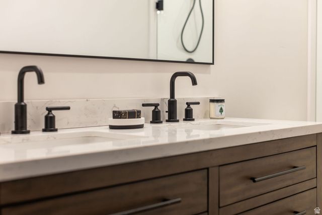 94 S 950 E, Hyde Park, UT 84318