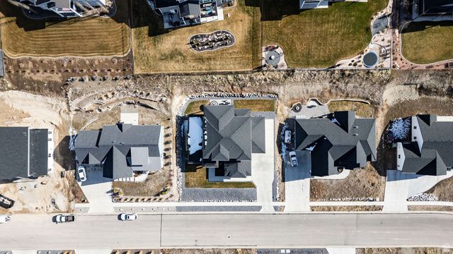 94 S 950 E, Hyde Park, UT 84318