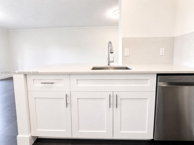 2452 Centergate Drive 102, Miramar, FL 33025