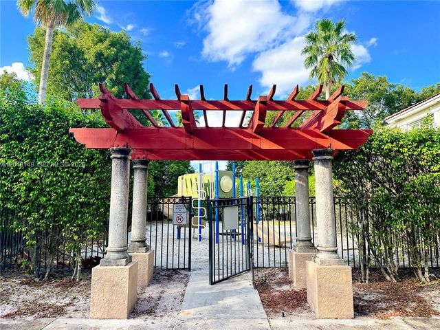 2452 Centergate Drive 102, Miramar, FL 33025